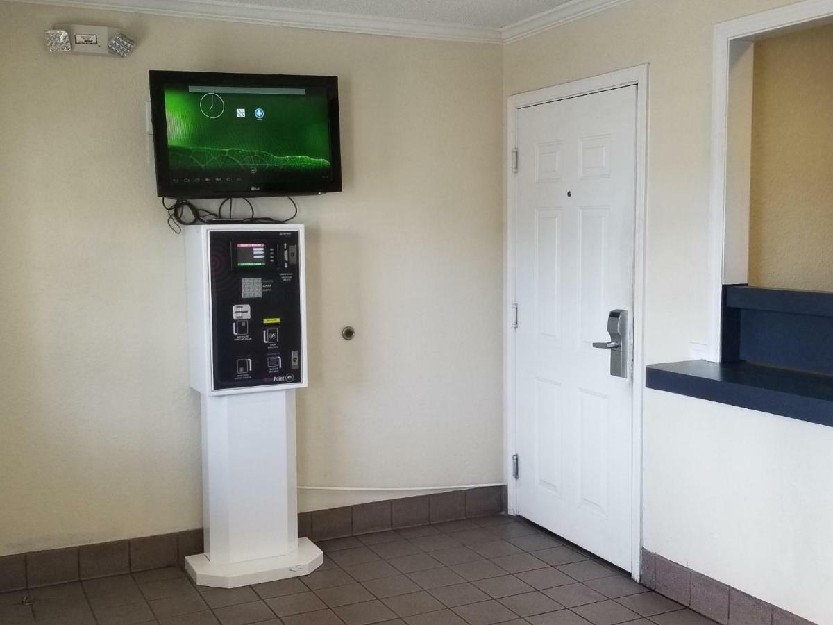 Intown Suites Extended Stay Jacksonville Fl - Beach Blvd Exterior foto